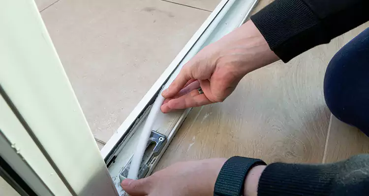 Garage Door Off Track Repair in Bonita Springs, FL