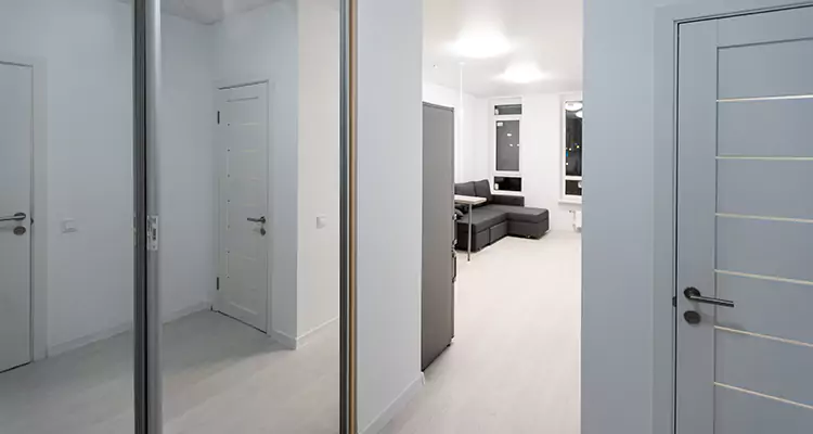 Modern Mirrored Closet Doors Repair in Bonita Springs, FL
