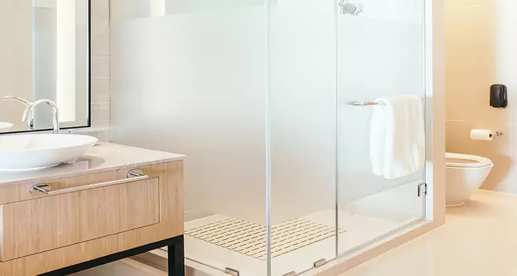 Expert Shower Door Fix and Repair in Bonita Springs, FL